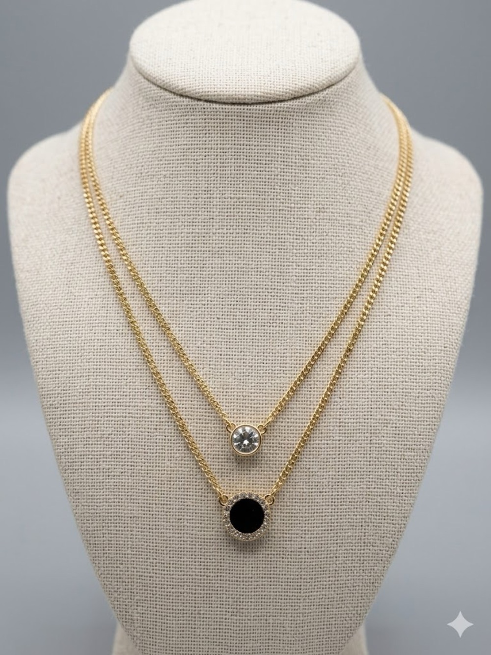 DKNY Gold Layered Pendant Necklace – NWOT